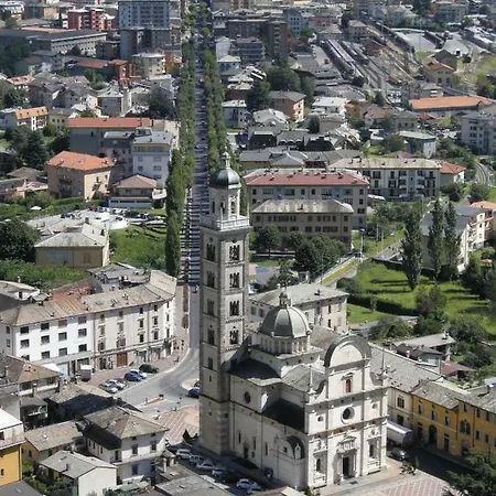 Atirano Villa Buitenkant foto